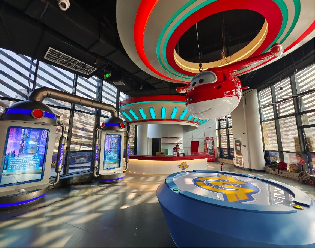 青岛世博园 超级飞侠